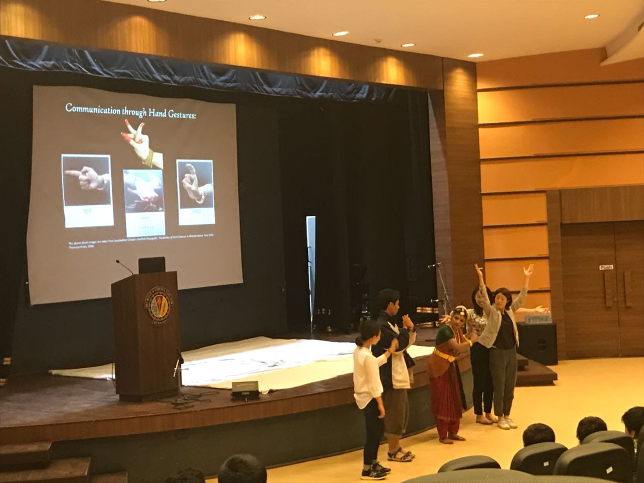 Interactive learning sessions